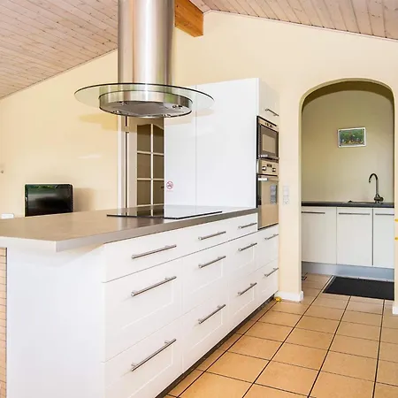 6 Person In Hovborg-by Traum * ホーフブルグ